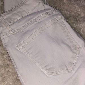 white skinny jeans